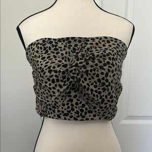 Strapless Cheetah Print Crop Top 💖